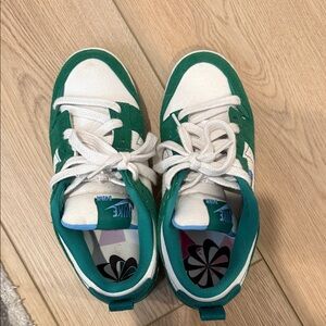 Nike Dunks in Green and White